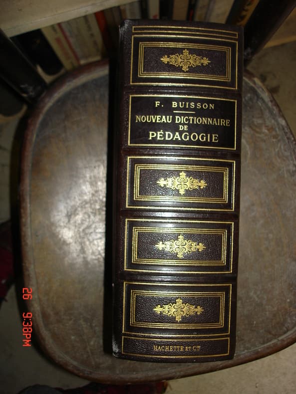 Atlas-manuel de prothèse dentaire et buccale. Edition française par le Dr Joseph Chompret.
