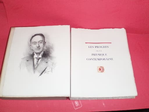Essai sur l'Horlogerie Reproduction en Fac Similé de la seconde édition de Paris 1786 Préface de Cécil Clutton - Edition BERGER LEVRAULT - 1978 Tirage à 500 ex. (n° 382) - 2 volumes reliés in 4 Tome